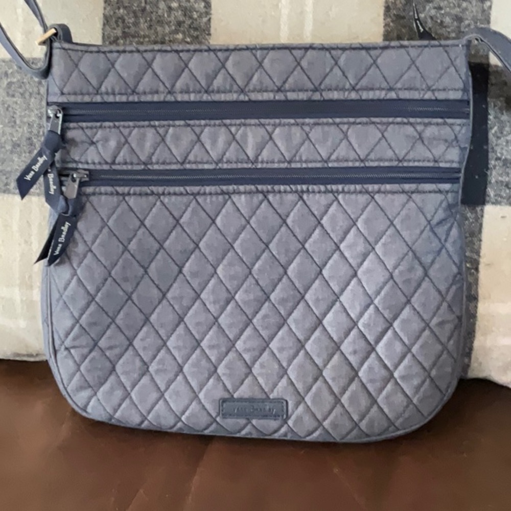 Vera Bradley Moonlight Navy crossbody, like new!